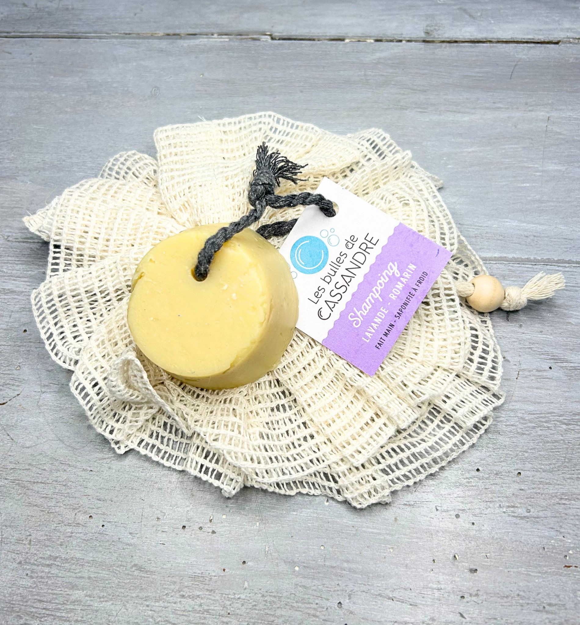 Shampoing solide : l’alliance parfaite pour vos cheveux.